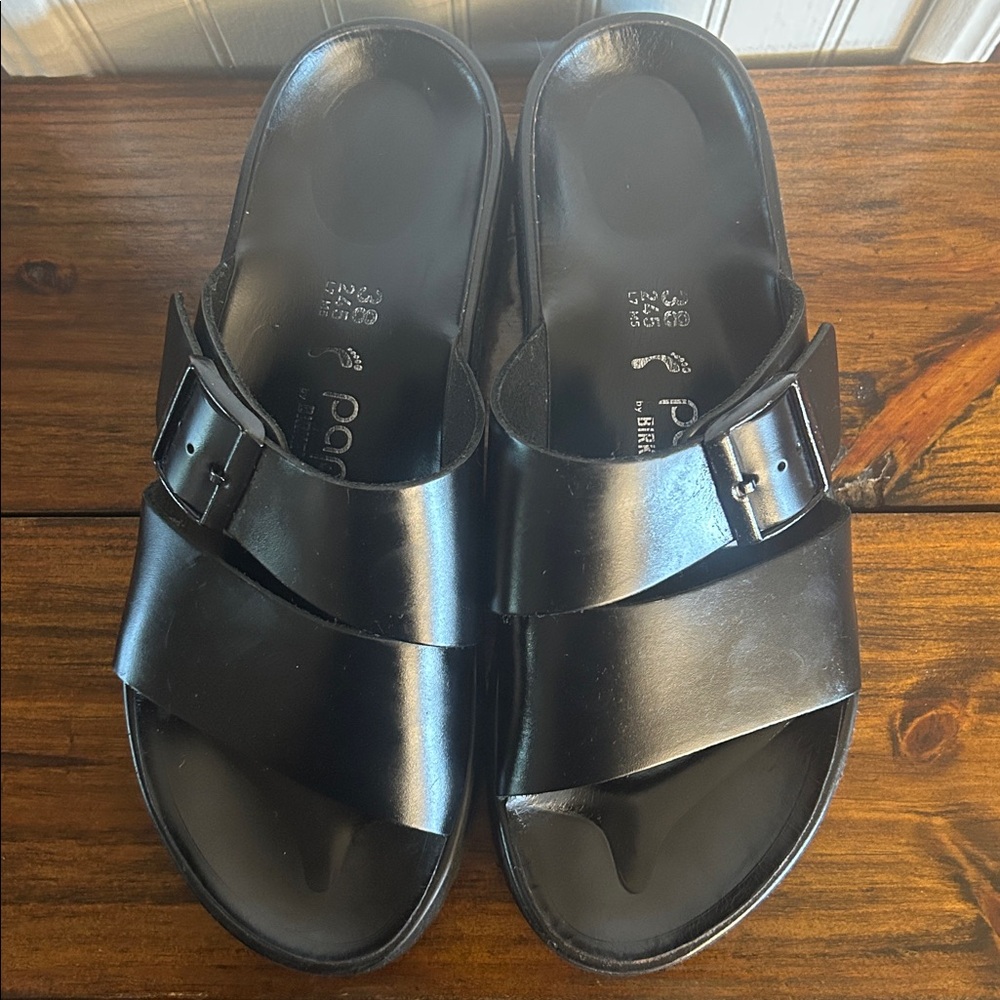 BIRKENSTOCK Alma Leather
Platform Sandals. - Picture 9 of 10